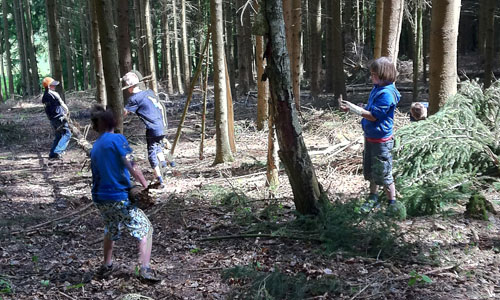 Materialtransport für die 6-Personen-Trapperhütte